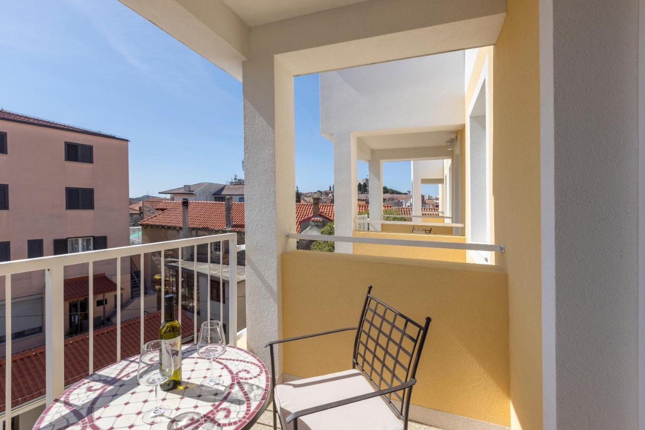 Porto Sereno Apartments Sibenik Luaran gambar
