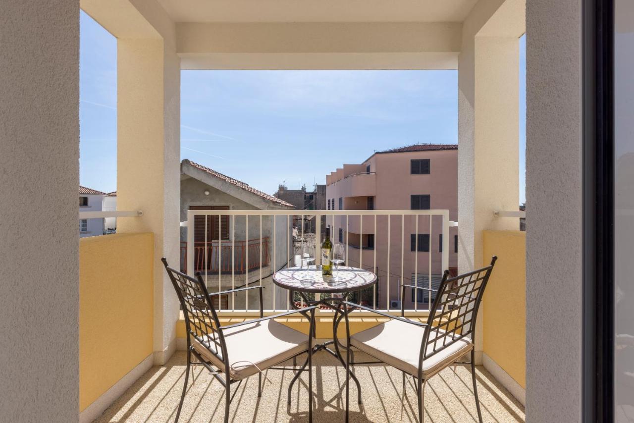 Porto Sereno Apartments Sibenik Luaran gambar